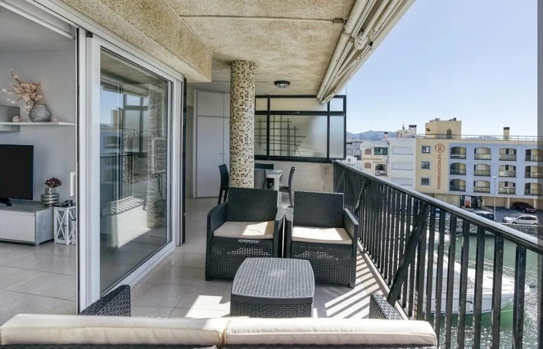 Apartment Apartamento Con Vistas A Mar Y Canal. Empuriabrava Spain